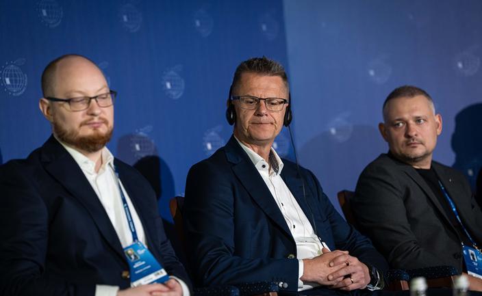 SEDIVIO SPÓŁKA AKCYJNA — Zawarcie kolejnej umowy wykonawczej do umowy ramowej z dnia 7 maja 2025 roku z Centrum e-Zdrowia, w ramach wyboru oferty Emitenta w zakresie zamówienia w przedmiocie publicznego przetargu z obszaru e-zdrowie